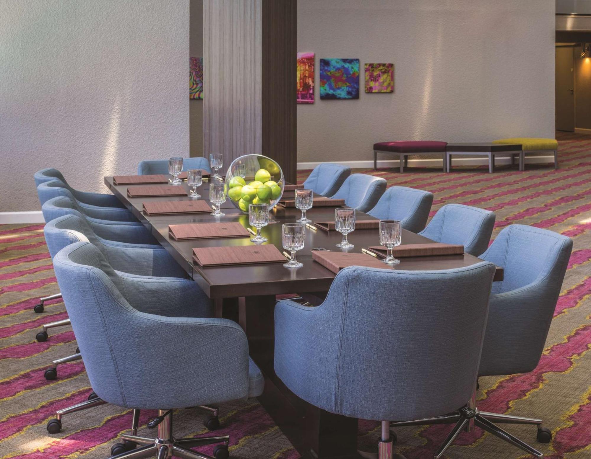 Doubletree By Hilton Austin Northwest - Arboretum Екстер'єр фото