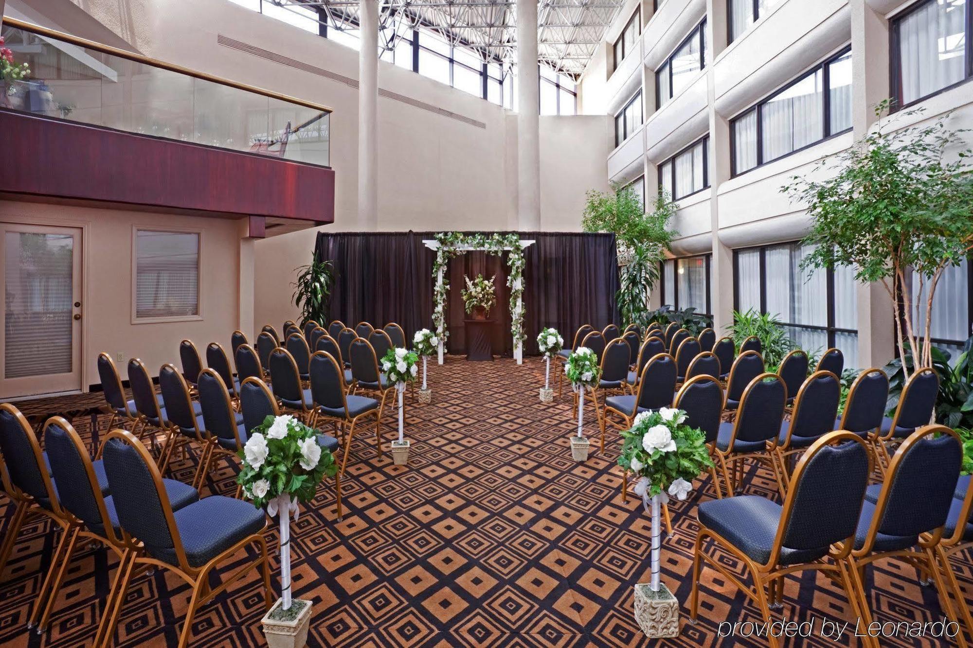 Doubletree By Hilton Austin Northwest - Arboretum Зручності фото